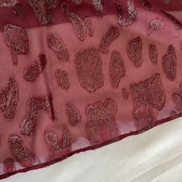 Simply Vera, Vera Wang Glitter sheer top - Picture 9 of 9